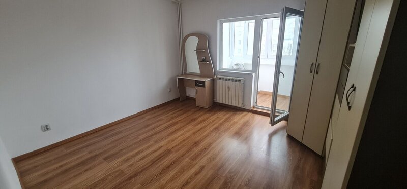 Muncii, Decebal, Alba Iulia, metrou la 3 minute, 3 camere decomandat, parcare.